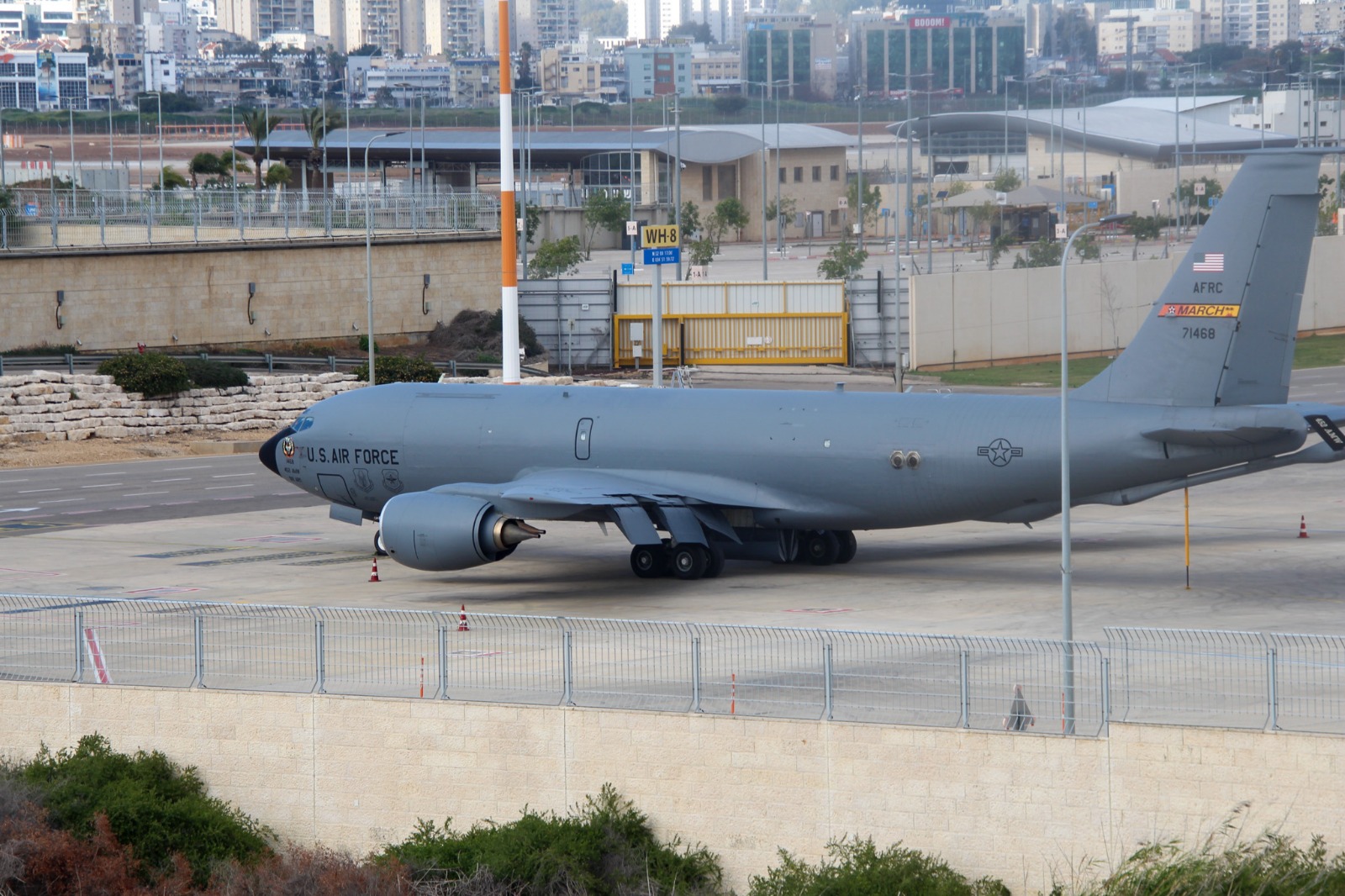 גשר BRAVO — KC-135